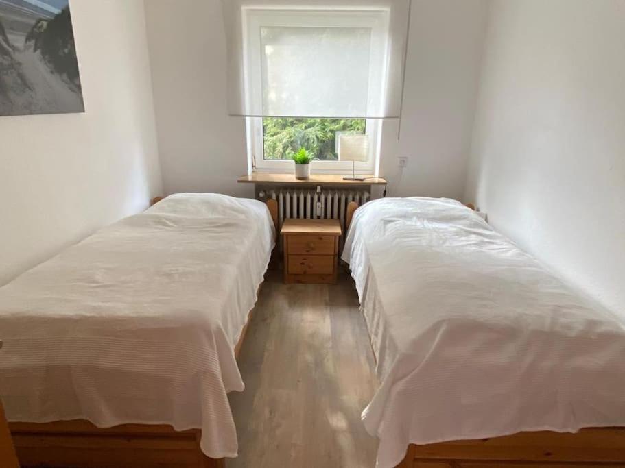Feddersen Living Grosse Ferienwohnung - Garten - Terrasse - Smart Tv - Netflix Brunsbuttel Kültér fotó