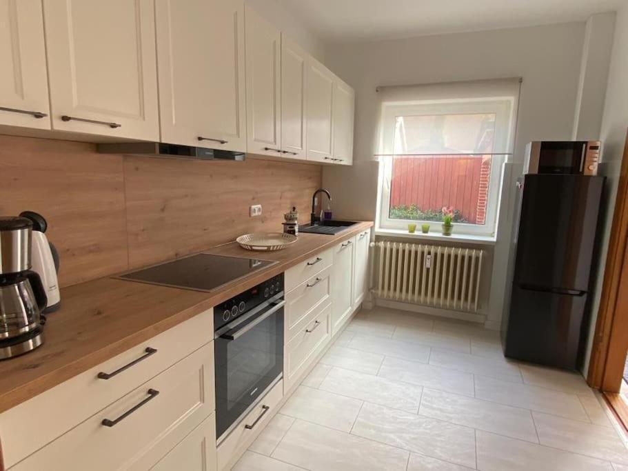 Feddersen Living Grosse Ferienwohnung - Garten - Terrasse - Smart Tv - Netflix Brunsbuttel Kültér fotó