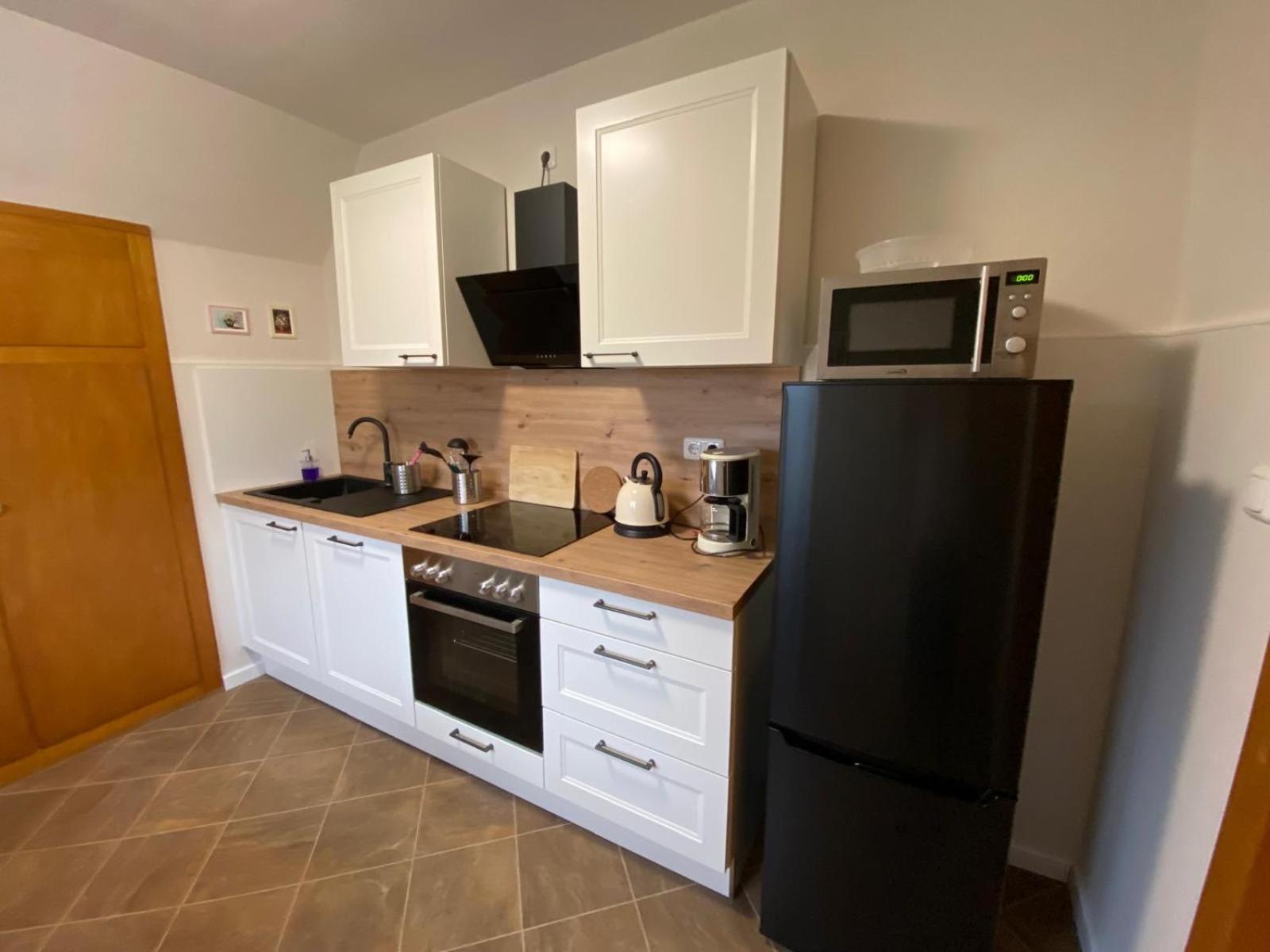 Feddersen Living Grosse Ferienwohnung - Garten - Terrasse - Smart Tv - Netflix Brunsbuttel Kültér fotó